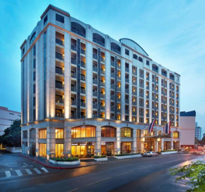 Отель The Davis Bangkok  Бангкок